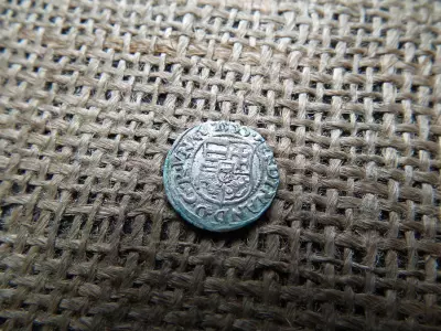 I. Ferdinánd ezüst dénár 1555 KB , Körmöcbánya , denár