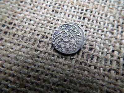 Hunyadi Mátyás denár 1479-1485 KP Jézus baloldalt ! Körmöcbánya  Peck Pál kamaragrófezüst ,  dénár 