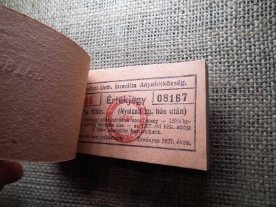  Miskolc , Miskolczi Ortodox Izraelita Hitközség ! Értékjegy 1 1/2 fillér 1927 , 1/8 kg hús , Orth. ! Ritka köteg ! 08107-08200! 94 db sorszámkövető ! 