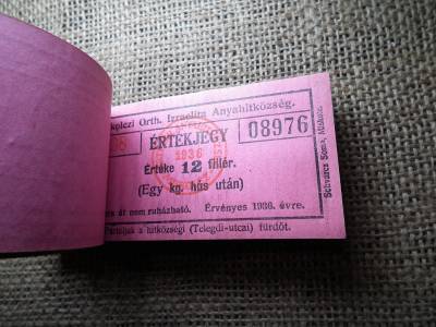 Miskolc , Miskolczi Ortodox Izraelita Hitközség ! Értékjegy 12 fillér 1936 , 1 kg hús , Orth. ! Ritka teljes köteg ! 100 db sorszámkövető !