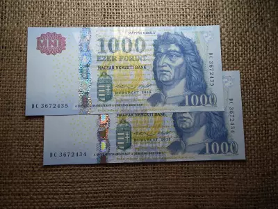 1000 Forint Bankjegy 2015 DC EF , 2 db sorszámkövető 