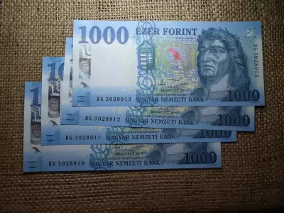 1000 Forint Bankjegy 2017 DG UNC 4 db sorszámkövető 