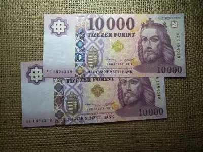 10000 forint 2015 AG UNC 2 db sorszámkövető 