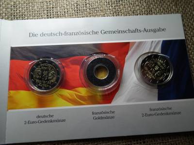 Németország 2 euró 2013 , 50 Éves az Élysée Szerződés , bliszter ! 2 db emlék 2 euro 2013 D és RF ! Német és Francia  ! Arany nélküli 