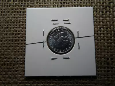 10 fillér 1989 , verdehibás , elfordult , ritka 