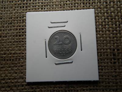 20 fillér 1979 , verdehibás , elfordult , ritka 