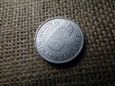 2 pengő 1942 , sarló kalapács beütéssel , ellen-jeggyel 