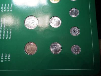 FORINT ÉRMÉS SOR  ( COIN SET OF ALL NATIONS HUNGARY ) Vegyes évjáratú érmékkel. (10 db) Pecsét: 1995 ( " Franklin Mint " külföldi kiadás)