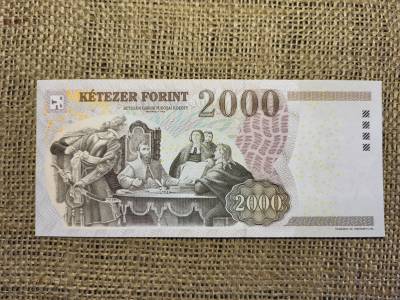 2000 forint 2013 CC UNC