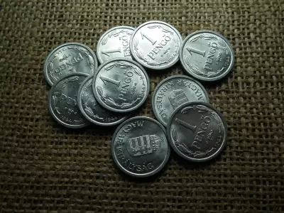 1 pengő 1944 , verdefényes , ár / db 