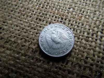 10 fillér 1951