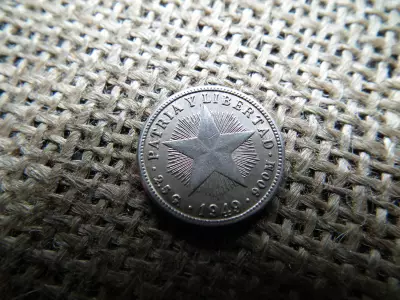 Kuba , ezüst 10 centavos 1949
