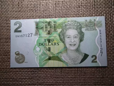 Fiji 2 dollars 2011 , dollár , UNC , B1