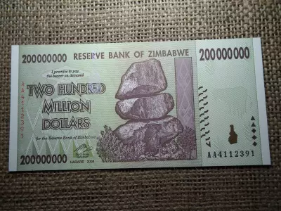 Zimbabwe 200 million dollars 2008 UNC , B1