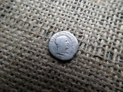 Trajanus Ezüst QUINARIUS  , ritka címlet ! 2.