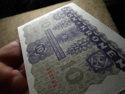 10 korona 1922 , hajtatlan 