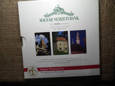 Pécs , forgalmi sor 2010 BU , benne a szín ezüst Pécs PP emlékérem Pécs , forgalmi sor 2010 BU , benne a szín ezüst Pécs PP emlékérem