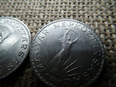 10 forint 1976 mind a kettő verőtőtípus ! Párban ! 