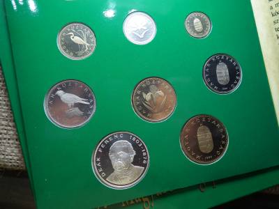 Magyarország pénzérméi forgalmi sor 1995 PP , nagyon szép ! Így ritka ! Magyarország pénzérméi forgalmi sor 1995 PP , nagyon szép ! Így ritka !