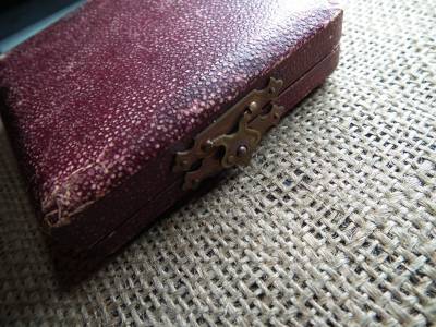 1890 Az érdem jeléül /  Alföldi és Délmagyarországi Általános Kiállítás Aradon , extra , ritka ezüst érem , eredeti doboz ! 