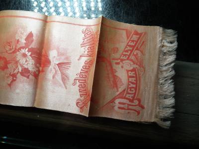 Ezredéves kiállítás magyar selyem 1896 , könyvjelző 