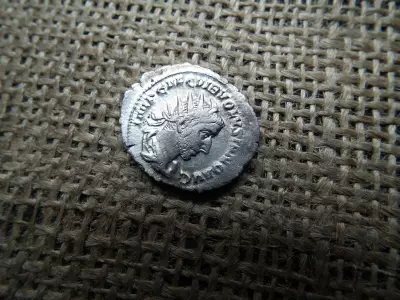 Volosianus 251 - 253 , ezüst antoninianus 
