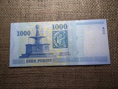 UNC 1000 Forint 2010   DC  0000090 , alacsony sorszám 