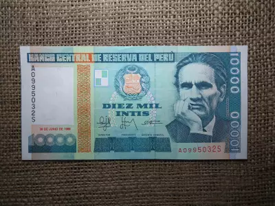 Peru 10000 intis 198 UNC A1
