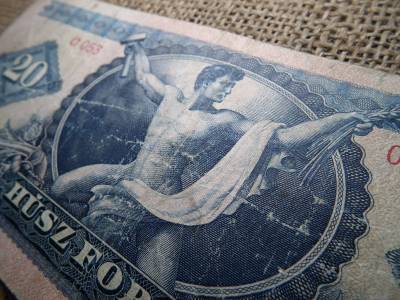 20 forint 1947 , nagyon ritka , eredeti darab , nem restaurált 20 forint 1947 , nagyon ritka , eredeti darab , nem restaurált