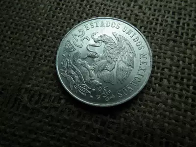 Mexikó , ezüst 25 pesos 1968 , peso 