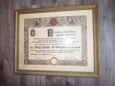 Vitézi Rend Adományozó , Avatási Oklevél , 2002  , Budapest.