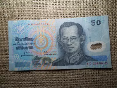 Thaiföld 50 baht 1997 , Rama IX , polimer